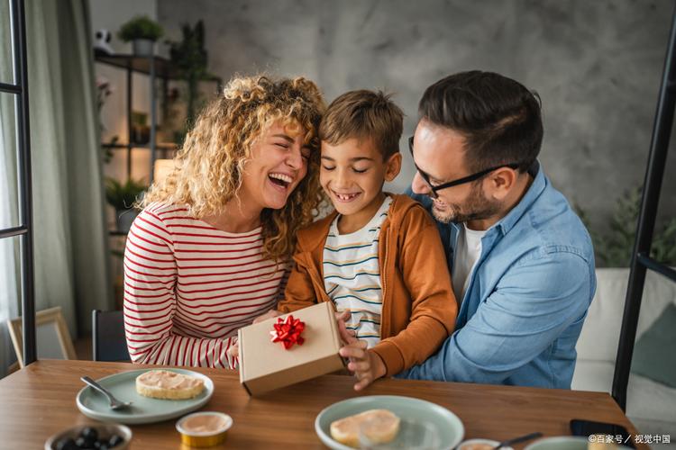 出生在加拿大福利待遇怎么样